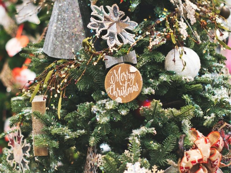 Christmas Aesthetic Ideas for Holiday Cheer - Women's Business Daily